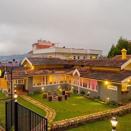 The Hosteller Udagamandalam Exterior photo